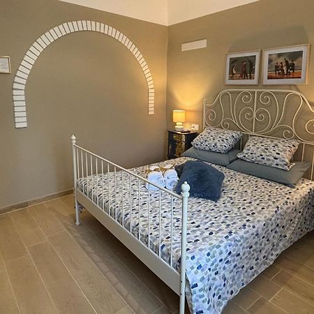Casa Vacanze La Donna Di Cuori فولتيرا المظهر الخارجي الصورة