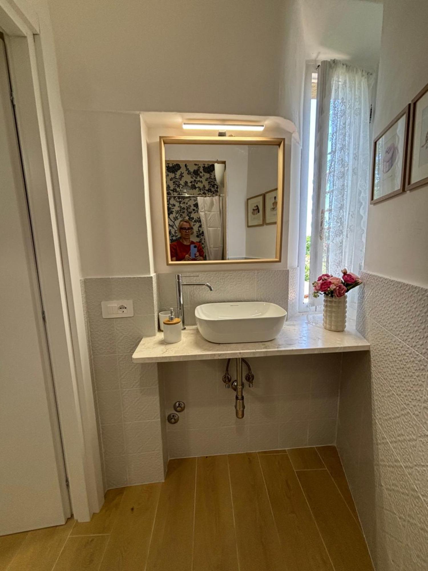 Casa Vacanze La Donna Di Cuori فولتيرا المظهر الخارجي الصورة