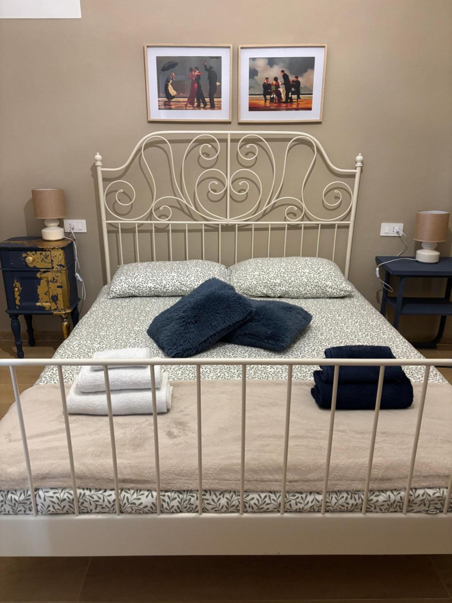 Casa Vacanze La Donna Di Cuori فولتيرا المظهر الخارجي الصورة